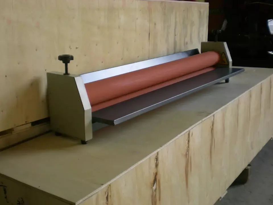 30'' Manual Cold Laminating Machine