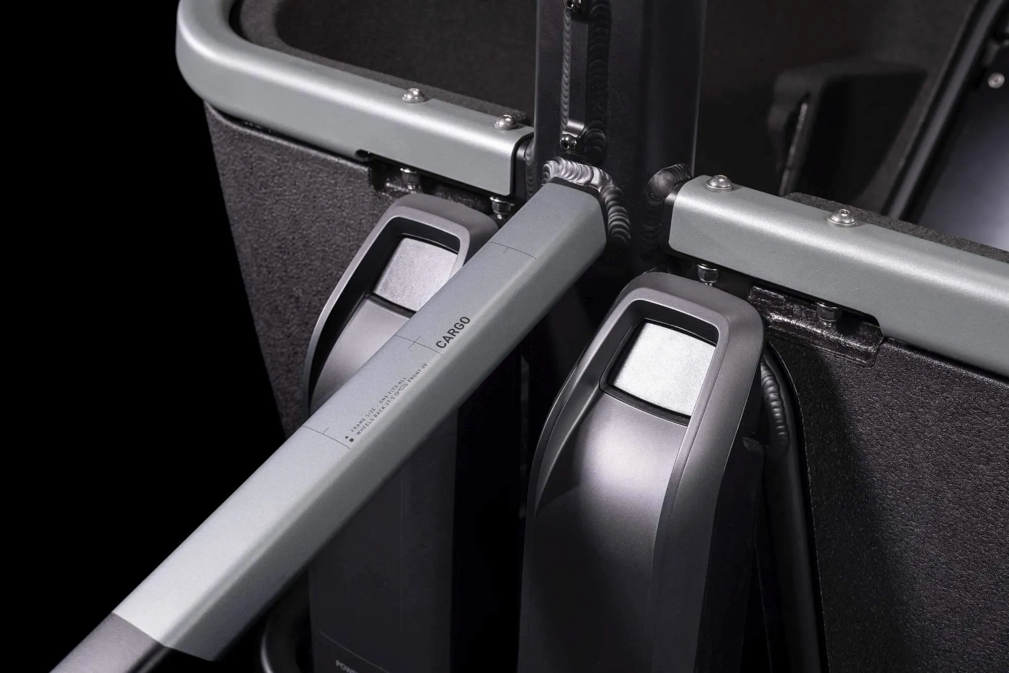 CUBE CARGO HYBRID 500 FLASHGREY/BLACK