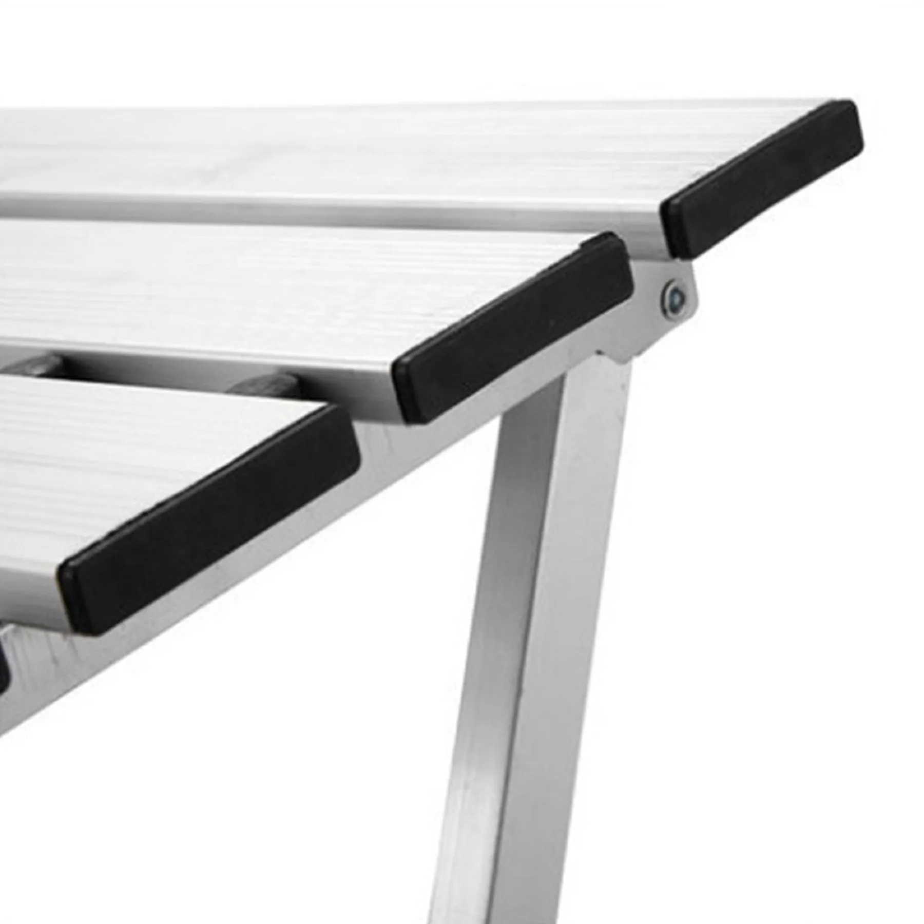 Folding table 4 Aluminum chairs