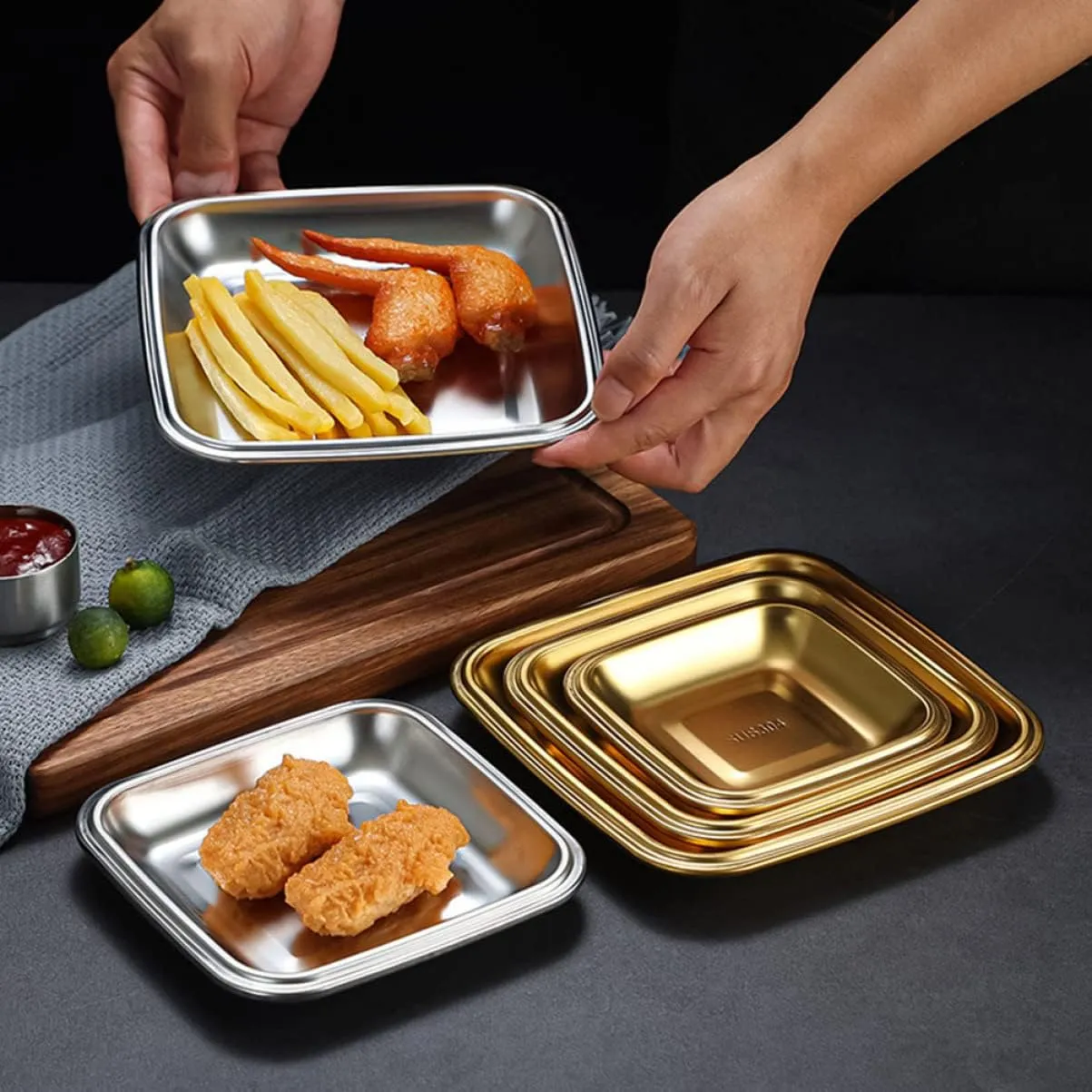 Garneck 3pcs Stainless Steel Square Plate Box Dinner Plate Dishes for Camping Restaurant