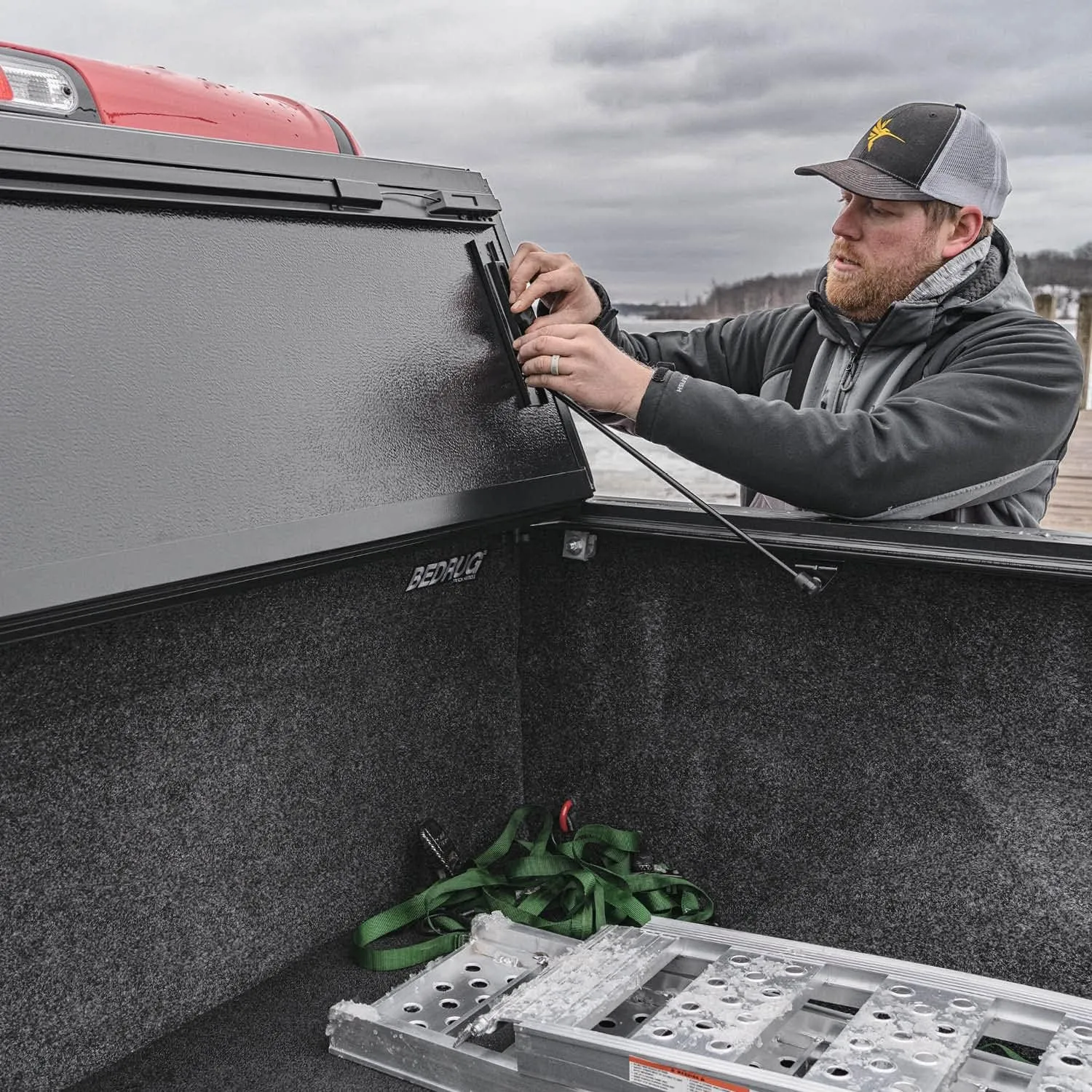 Gator FX Hard Quad-Fold Truck Bed Tonneau Cover | 8828329 | Fits 2015 - 2020 Ford F-150 (incl. Raptor) 5' 7" Bed (67.1")