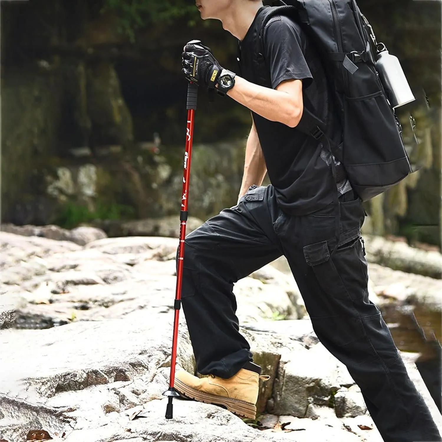 Light Weight Regulable Trekking Poles Shocked Resistant Mountaineering Poles for Hiking and Outdoor