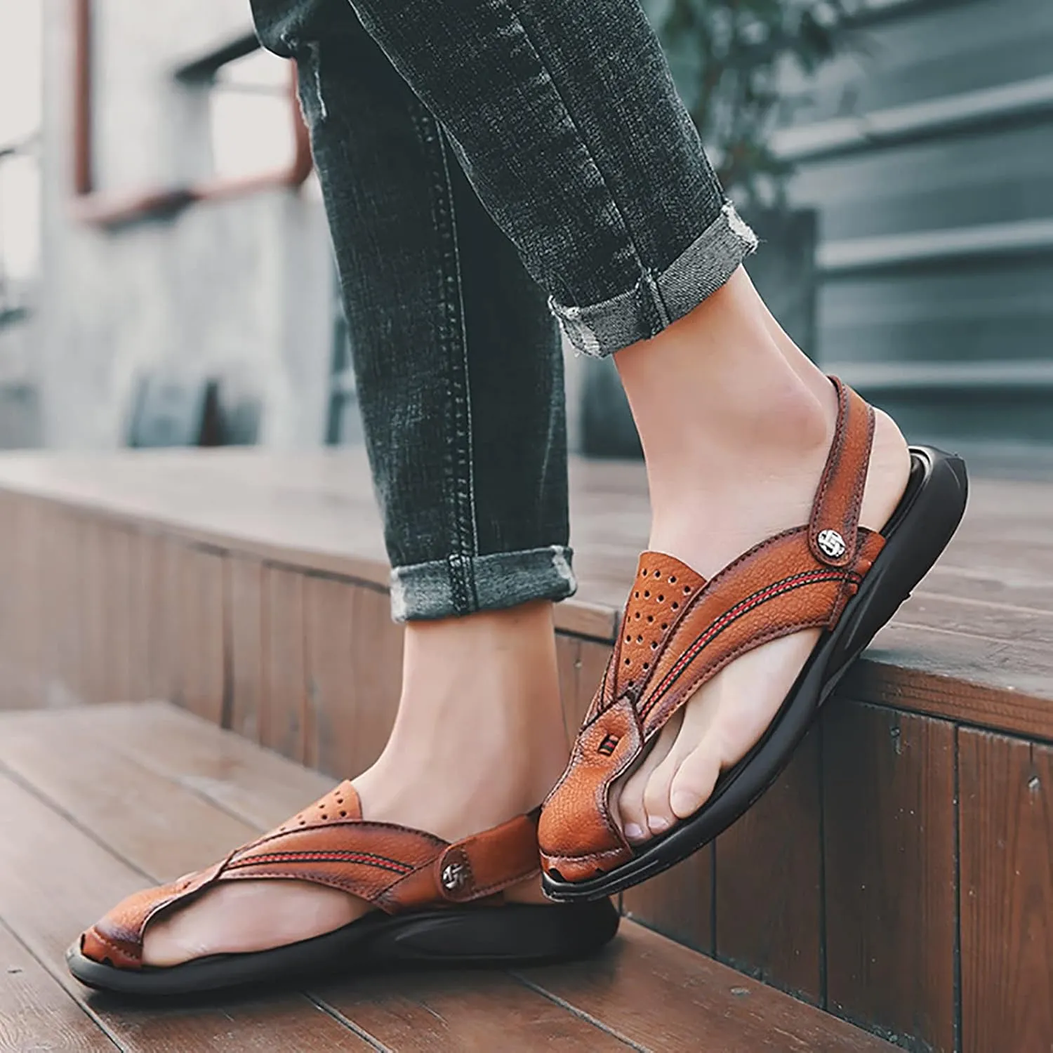 Mens Non-slip Beach Slippers, Summer Rubber Outsole Closed Toe Leather ls, Casual Breathable and Lightweight Adjustable Heel Strap Slippers