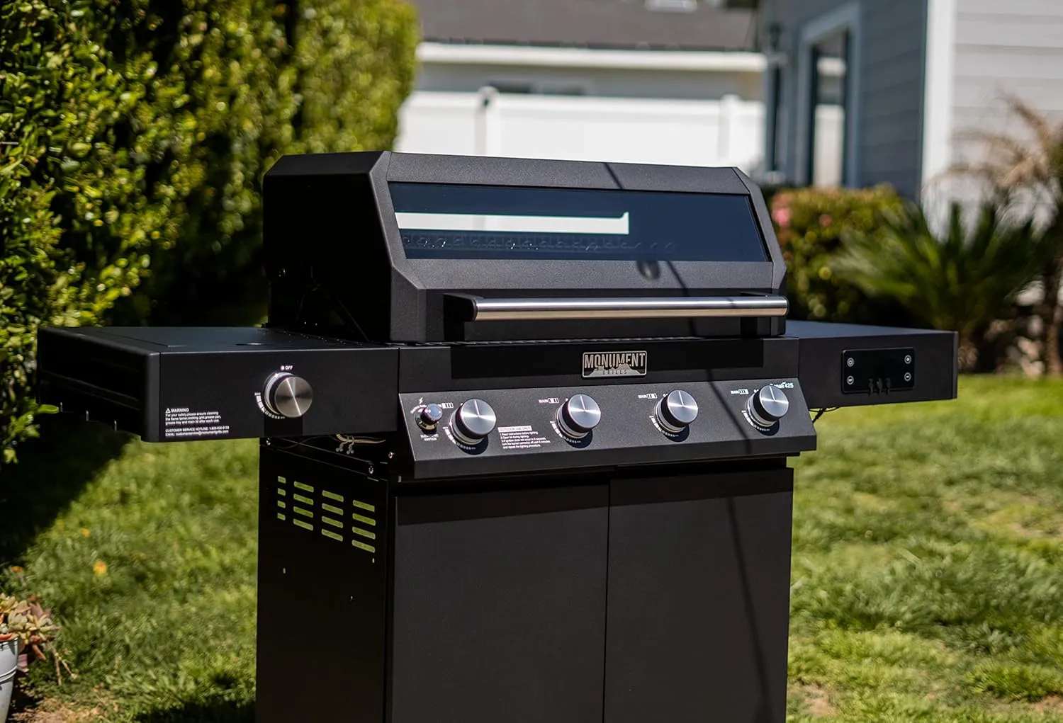 Monument Grills Denali 425 4-Burner Liquid Propane Gas Smart bbq Grill Stainless Steel with BBQ Cover (2 items)