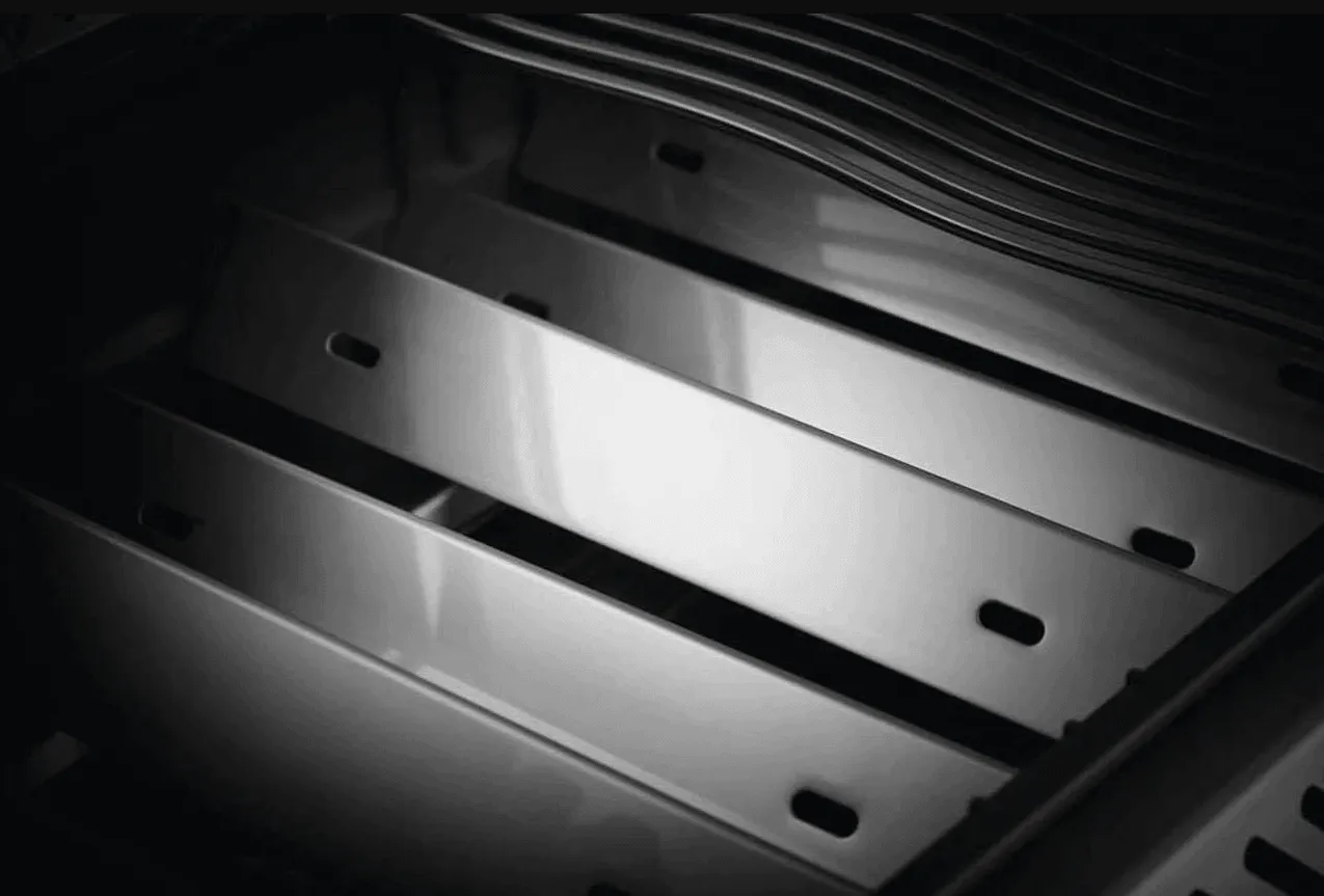 Napoleon Rogue 425 3 Burner BBQ