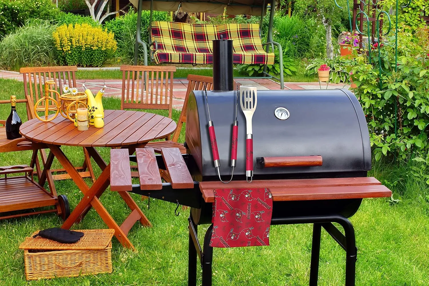 NORTHWEST NFL 3 Piece Team Color and Logo BBQ Grill Set: Spatula, Tongs, and Towel