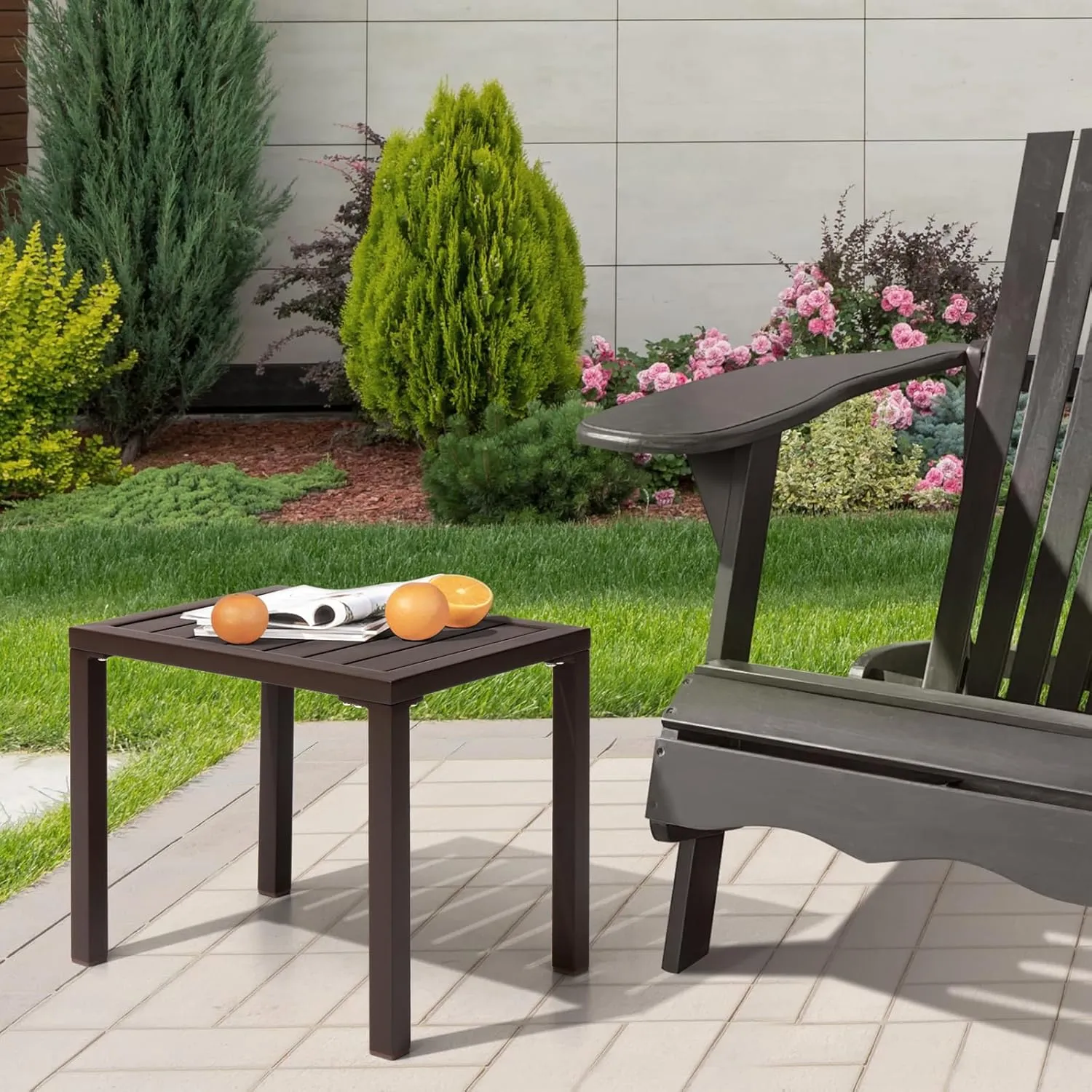 Outdoor Side Table Aluminum Small Outdoor Coffee Table Metal Outdoor End Table Outside Side Table for Patio Garden Bistro Poolside(Brown)