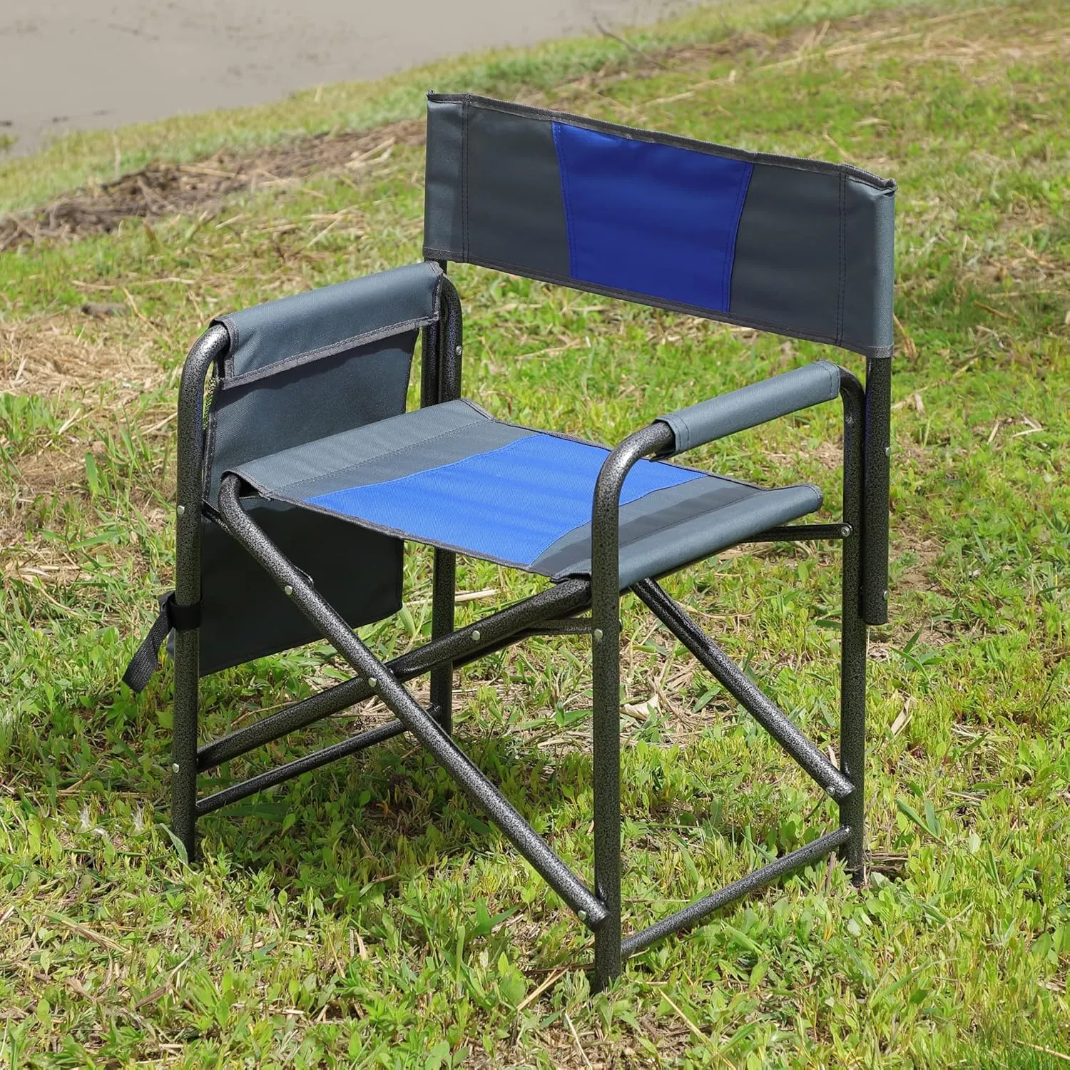 Oversized Padded Folding Chair with Side Table - 400lb Capacity Portable Directors Chair for Camping Picnics Fishing Indoor Outdoor Use Lightweight Oxford Fabric (1-Piece Blue)
