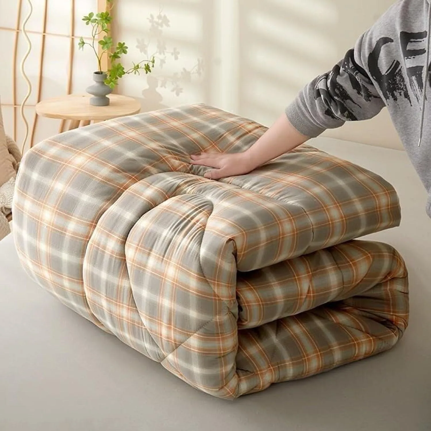 Roll Up Floor Mattress, Japanese Futon Mattress Thickened Weighted Mattress for Single Student Dormitory Household(Yellow,200 * 220cm)
