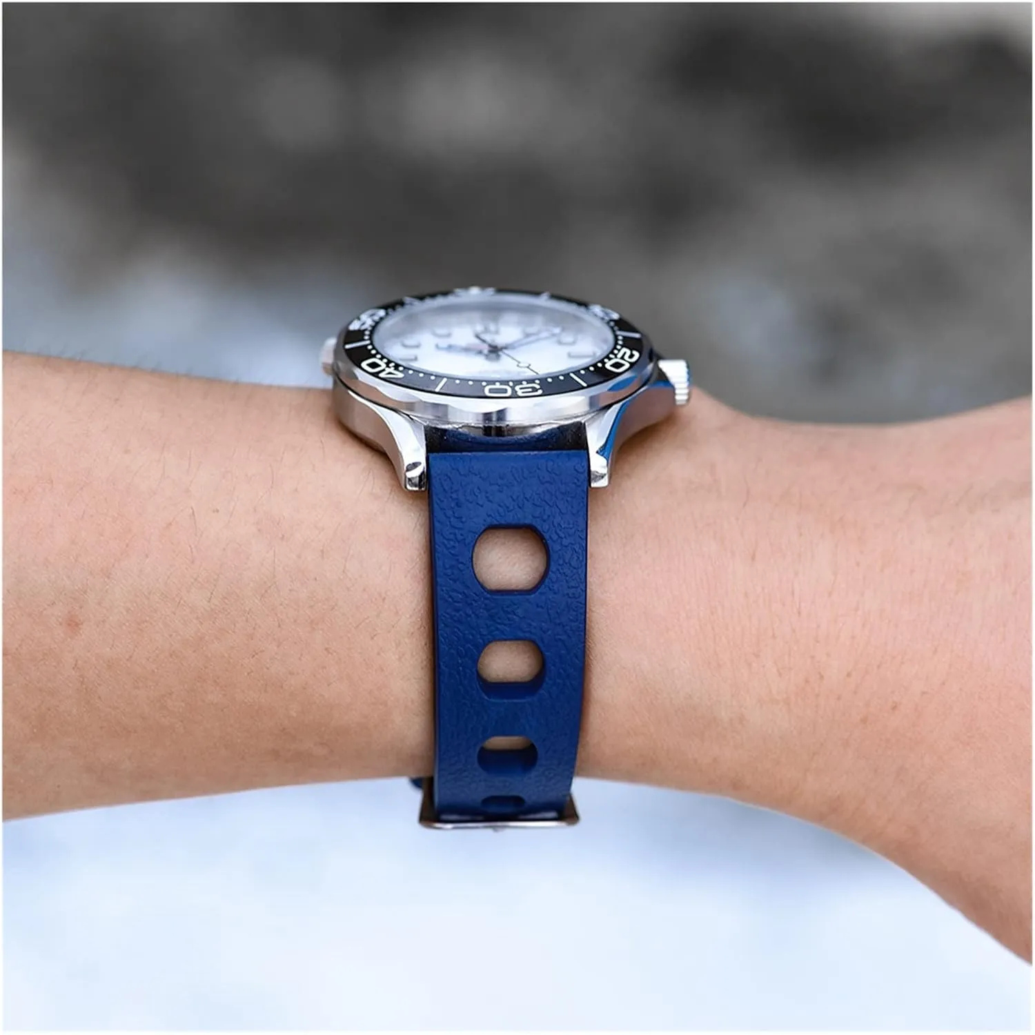 Rubber Tropical Strap 20mm 22mm Sports Diving Waterproof Breathable Watchband Compatible With Omega Watch Brands