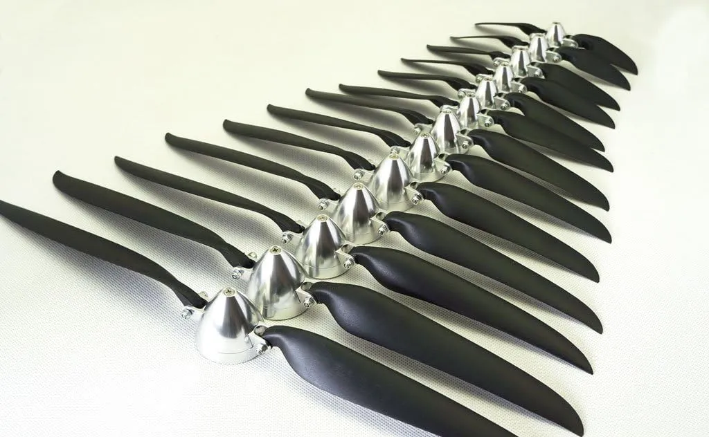 Viloga RC Plane Folding Propeller 9×5 inch w/Spinner Size D28×H27mm, and Motor Shaft Diameter φ3.17 with CNC Aluminum Alloy Spinner (9×5, Shaft Φ3.17)