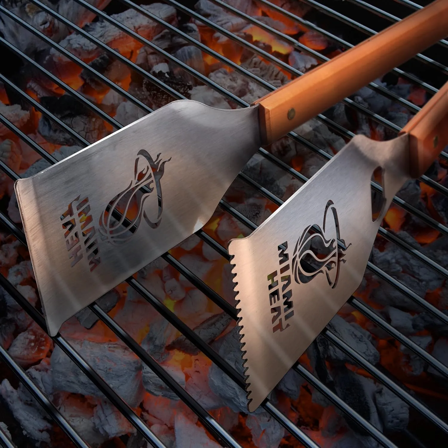 YouTheFan NBA Grill-A-Tong Stainless Steel Laser-Cut Team BBQ Tongs